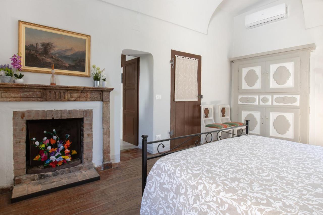 Casa Cecilia Lägenhet Santo Stefano Belbo Exteriör bild